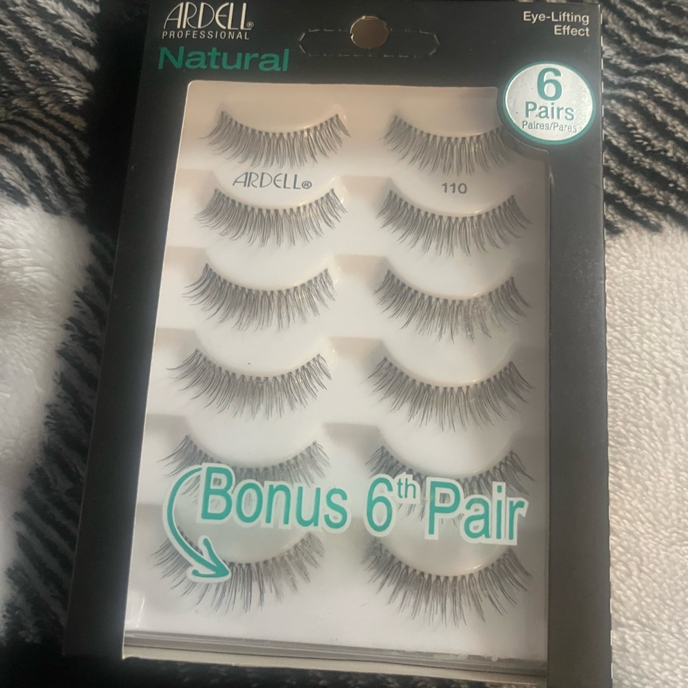 Ardell  Natural Lashes